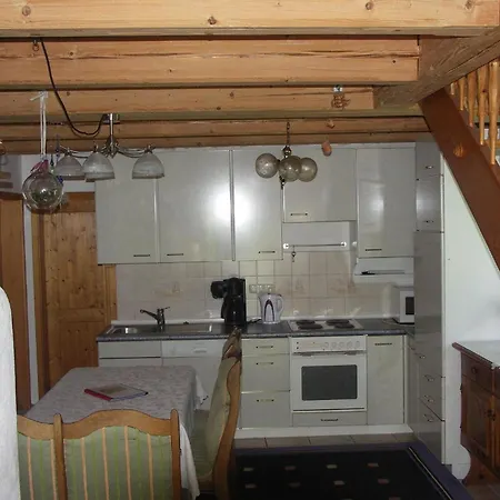 Gemuetliches In Haberbuehl Mit Grosser Terrasse Hébergement de vacances Kollnburg